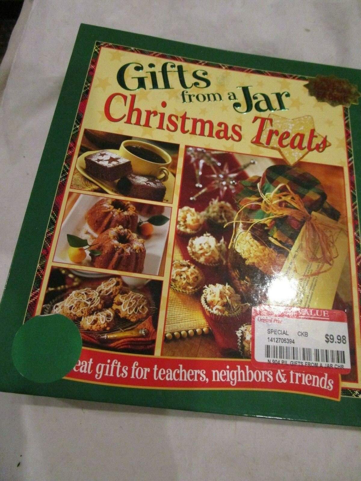 Gifts from a Jar Christmas Treats Great Gifts for Teachers Neighbors & Friends N