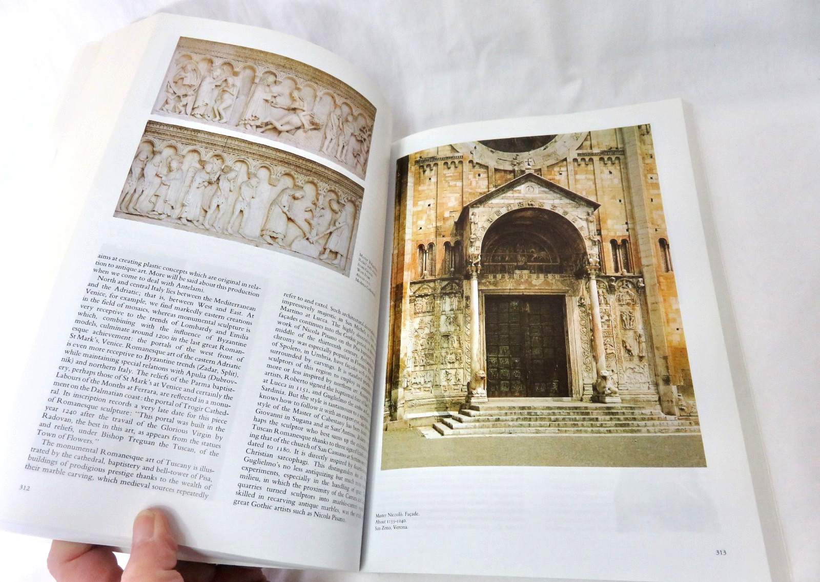 Sculpture – From Antiquity to the Middle Ages – Taschen Volume 1 – 544 pages