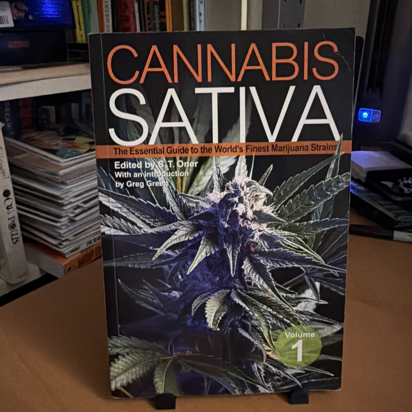 Cannabis Indica & Sativa 2 Book Lot Guide to the Worlds Finest Marijuana Strains