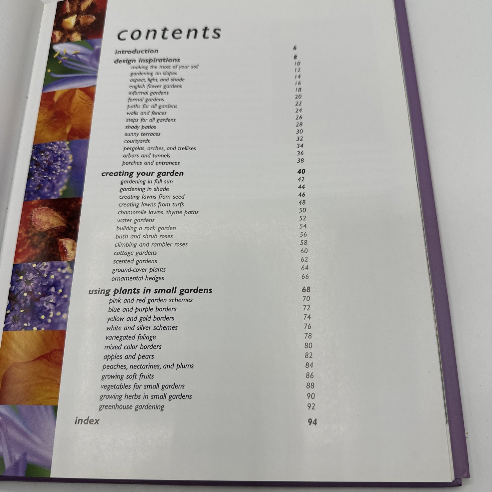 Small Gardens by David Squire (2004, Hardcover Dust Jacket)