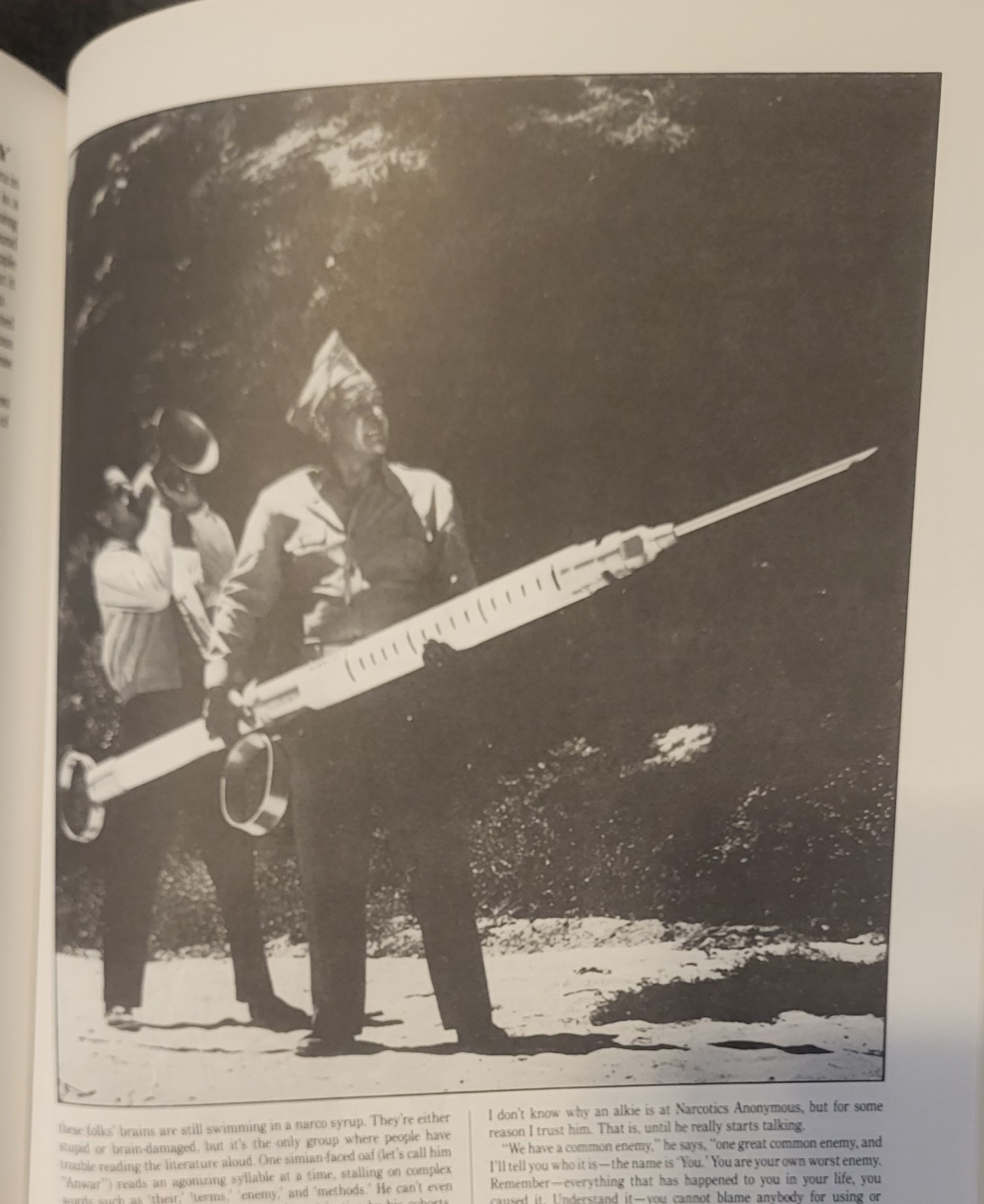 LOOMPANICS’ GOLDEN RECORDS Articles and Features from the Best Book Michael Hoy