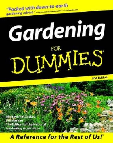 Gardening For Dummies (For Dummies (Computer/Tech)) – Paperback – GOOD