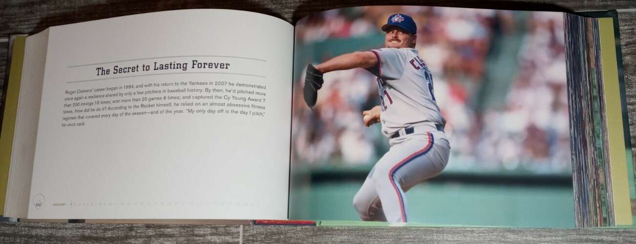 Baseball : 365 Days Official Publication from the Archives of Major League Book
