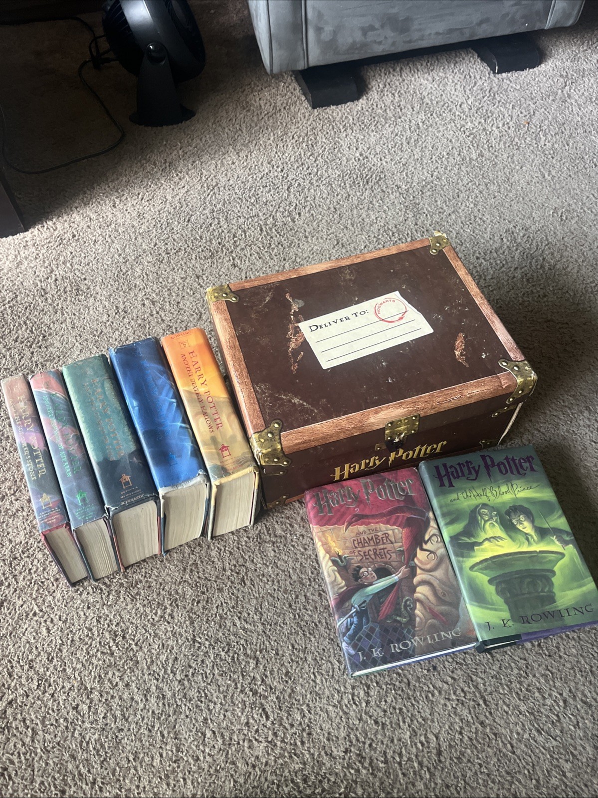 Harry Potter Boxed Set Hardcover Books 1-7 in Trunk Chest Limited Edition READ