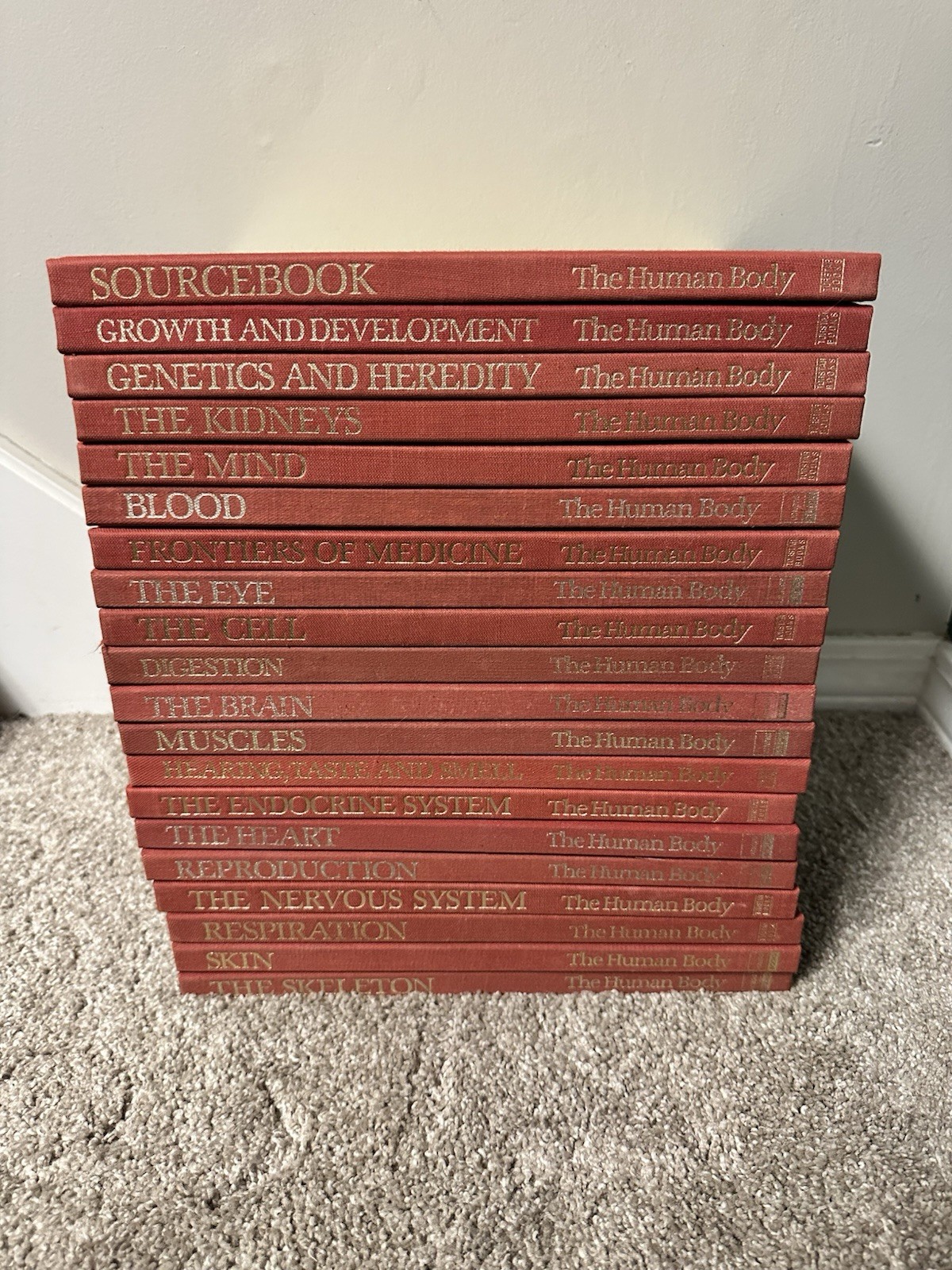 The Human Body Series Torstar Books US News 20 Books Complete with Sourcebook