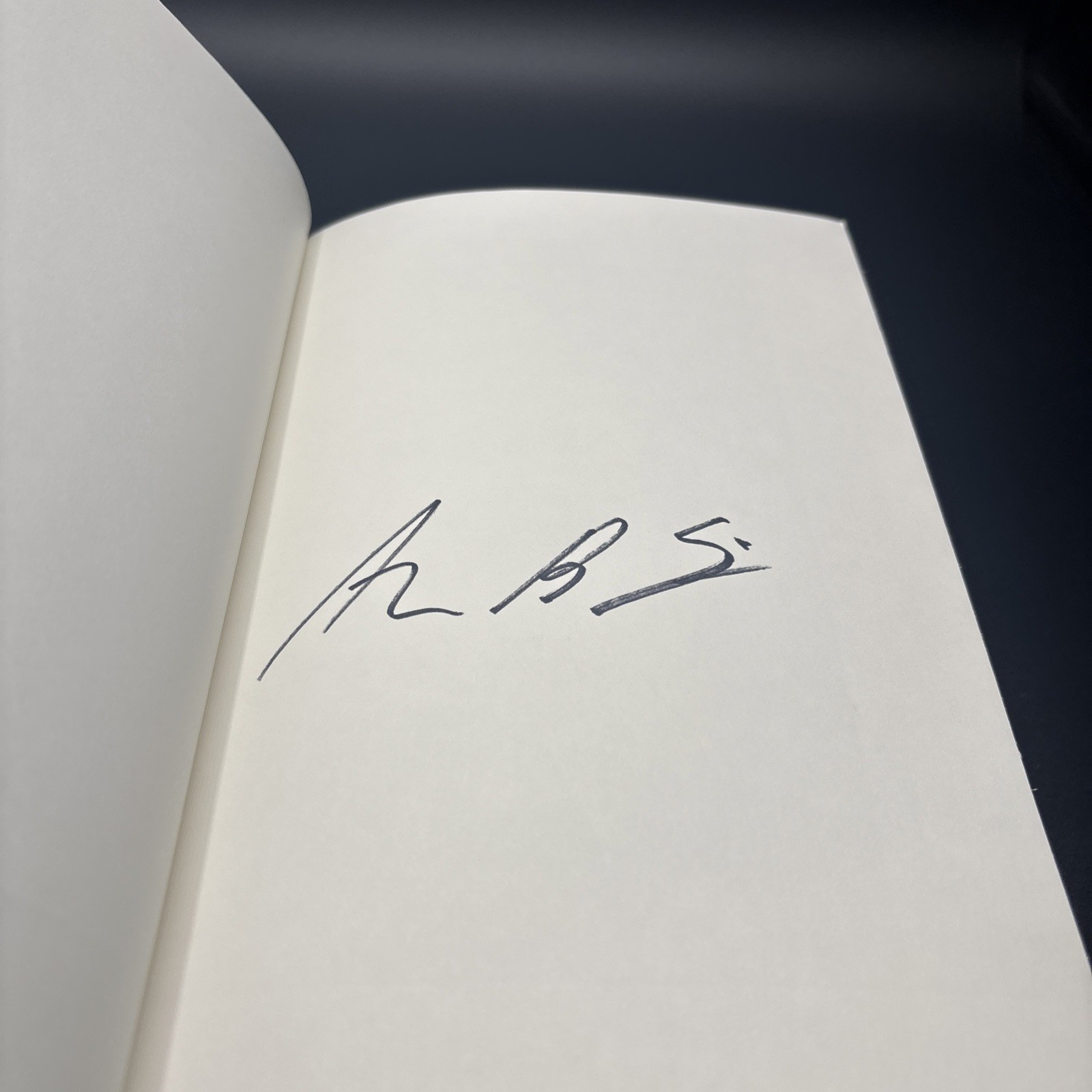 1929 SIGNED BY ANDREW ROSS SORKIN HARDCOVER NEWEST BOOK NEW