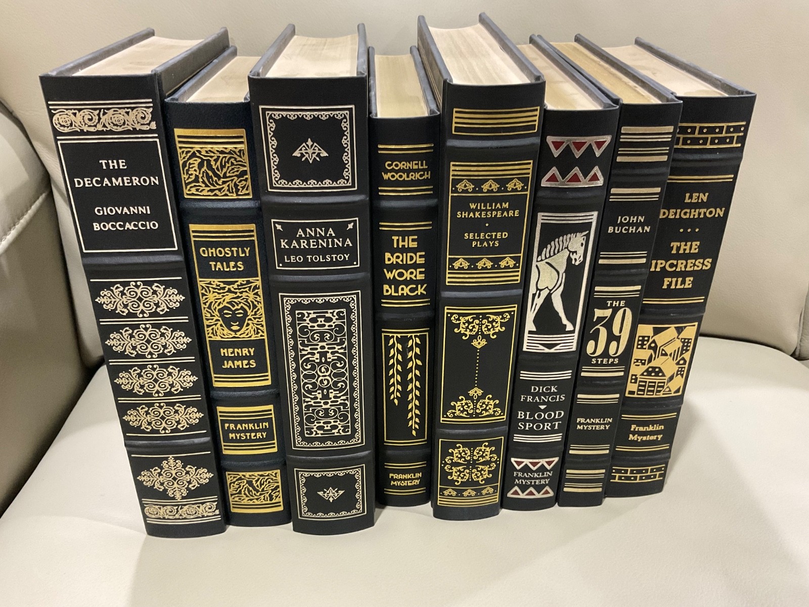 [8 Book Lot] Franklin Library Books- Excellent Condition.