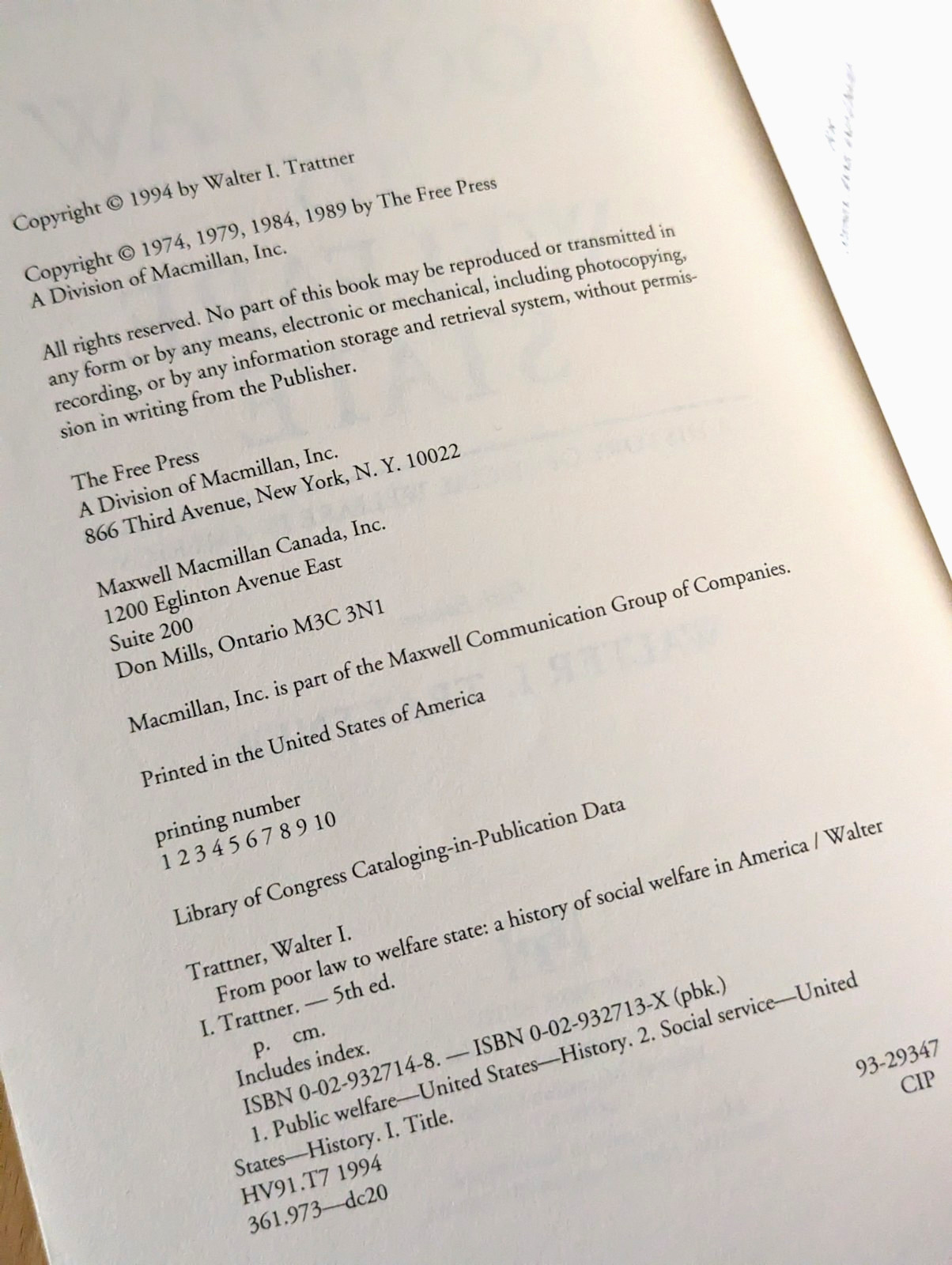 From Poor Law to Welfare State, 5th Ed 1994 – Trattner, Walter I. – Very Good