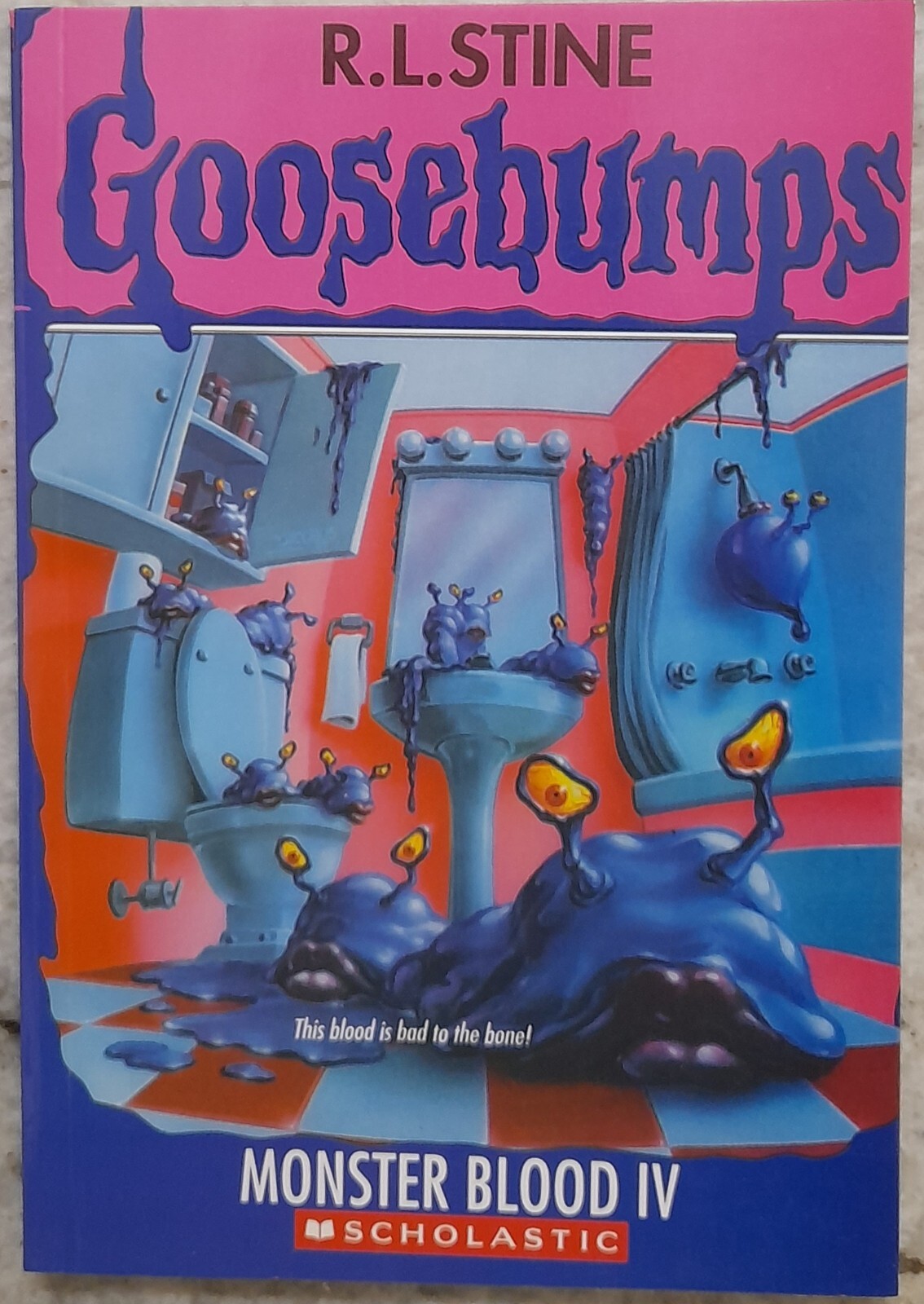 Free Shipping to USA- Monster Blood IV by R. L. Stine (Goosebumps – 62)