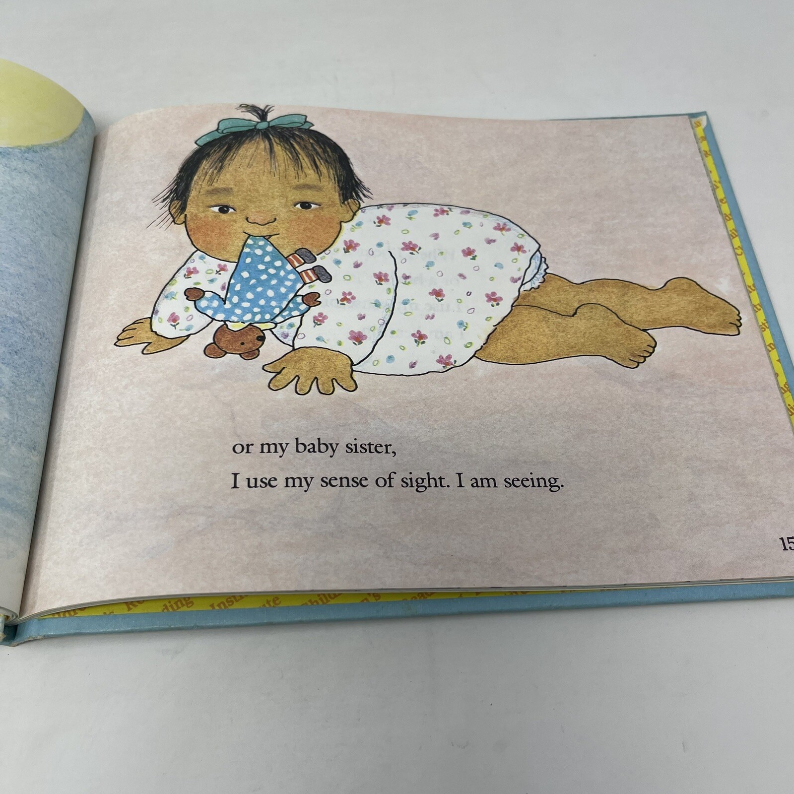 My Five Senses Let’s-Read-And-Find-Out Science Aliki HC 1989 Book Club Edition