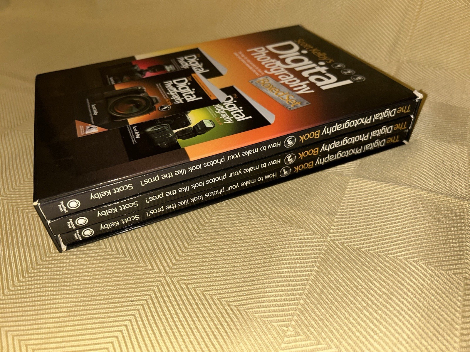 Scott Kelly’s Digital Photography Boxed Set Volumes 1, 2, 3 Excellent+++ Cond.