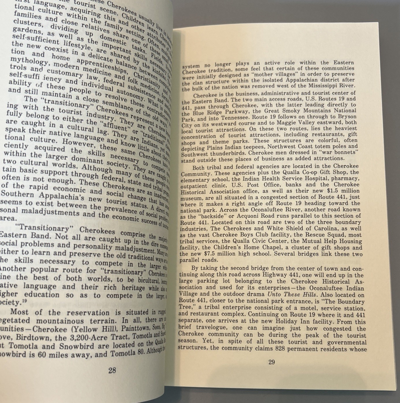 The Cherokee Perspective Edited By Laurence French & Jim Hornbuckle PB 1981
