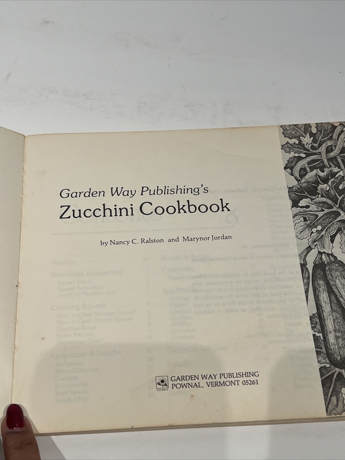 Vintage 1986 Garden Way’s Zucchini Cookbook and Other Squash by Ralston & Jordan