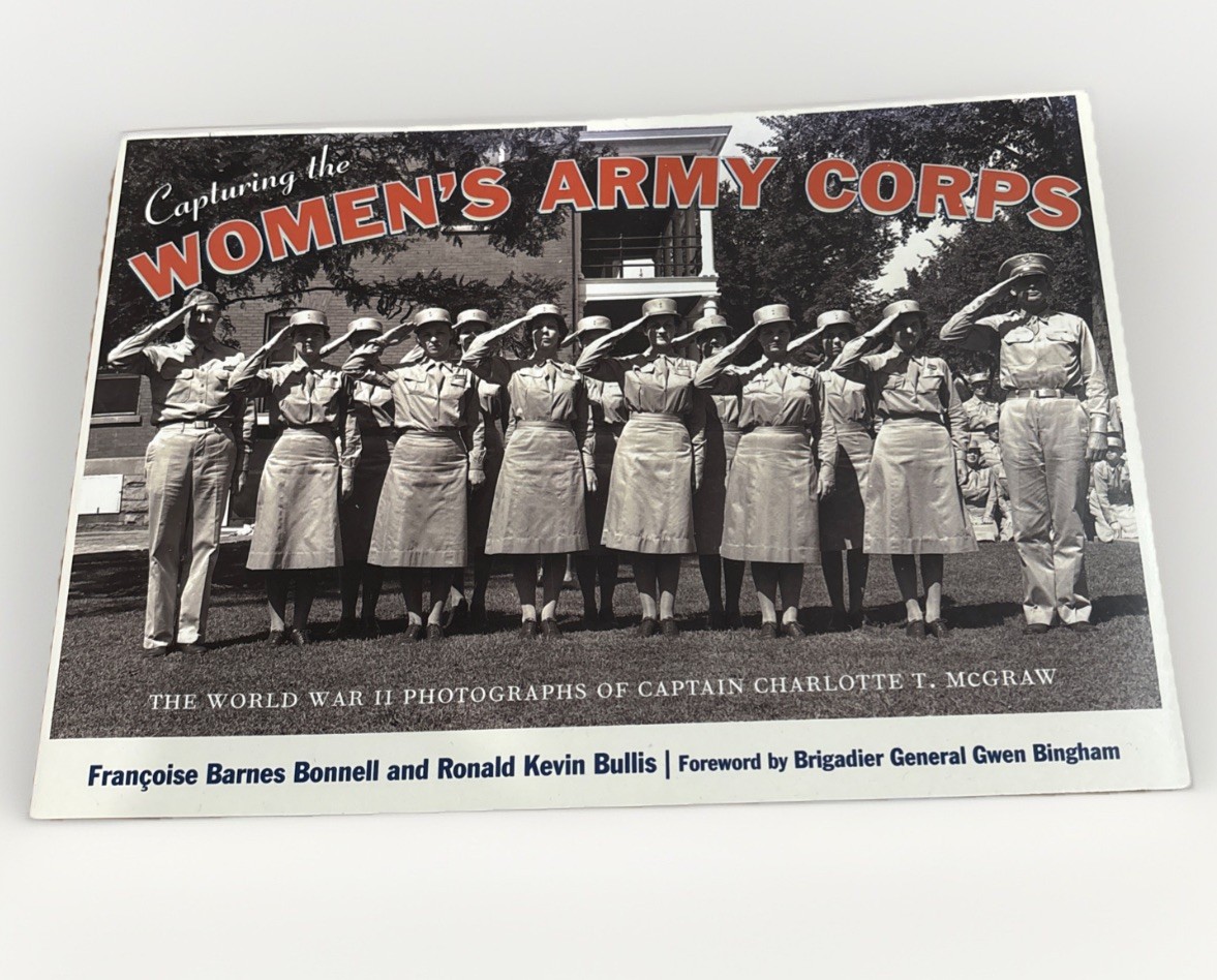 WOMEN’S ARMY CORPS: WORLD WAR II Softcover Pictorial Book 102 pages