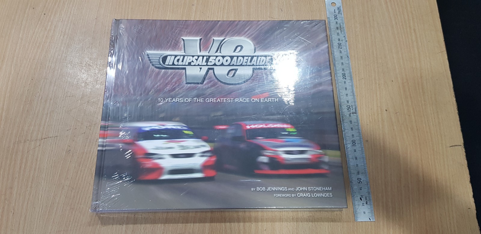 STILL SEALED V8 CLIPSAL 500 ADELAIDE 10 YEARS OF THE GREATEST RACE ON EARTH BOOK