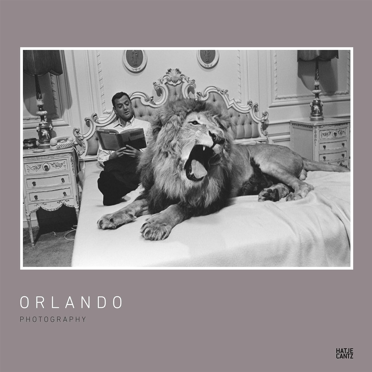 ORLANDO PHOTOGRAPHY – HARDBACK BOOK – 248 PAGES, 174 ILLUSTRATIONS – 2018