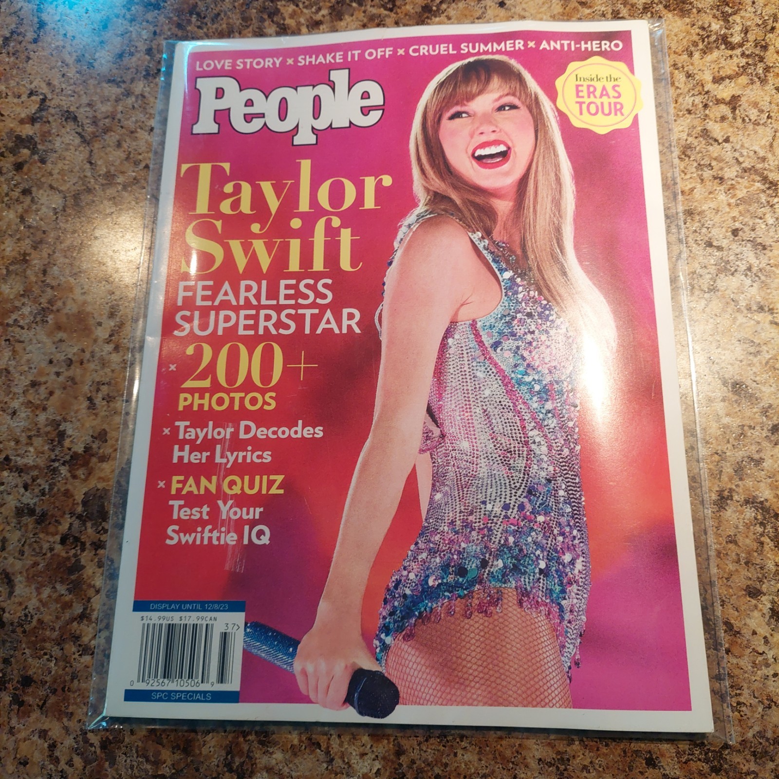 PEOPLE MAGAZINE – SPECIAL EDITION – TAYLOR SWIFT-BEYOND THE ERAS TOUR 200 PHOTOS