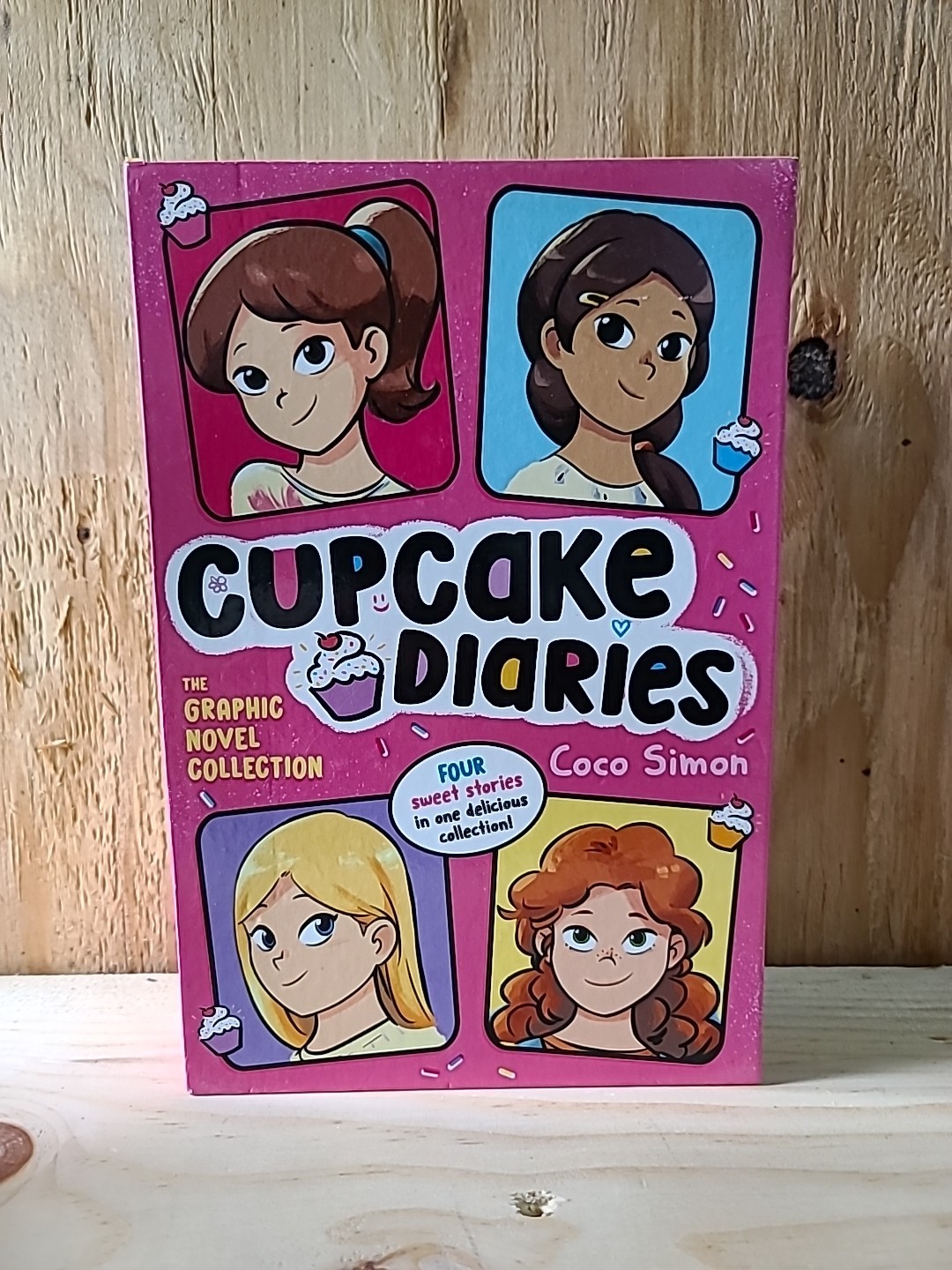 Cupcake Diaries Graphic Novel Box Set 4 Books Coco Simon Kids Series Paperback L