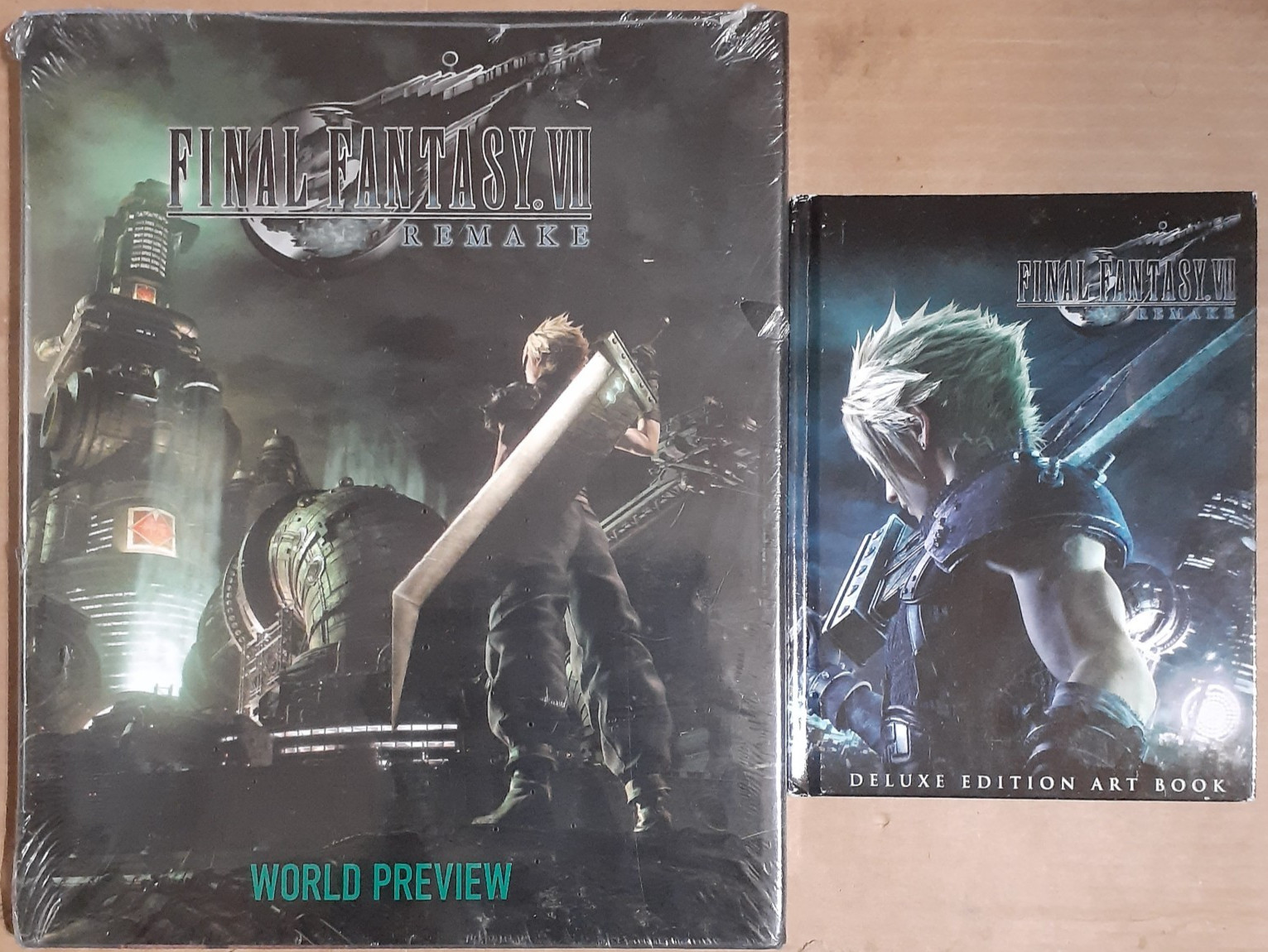 Final Fantasy VII Remake: World Preview + Deluxe Edition Hardback Art Books
