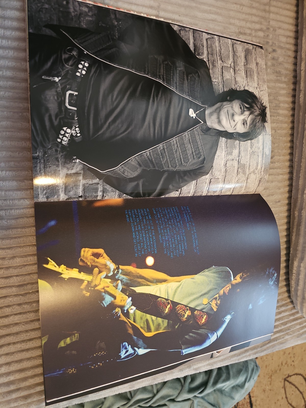 Rolling Stones ‘A Bigger Bang’ Tour Program + Centerfold Poster & Bonus Catalog