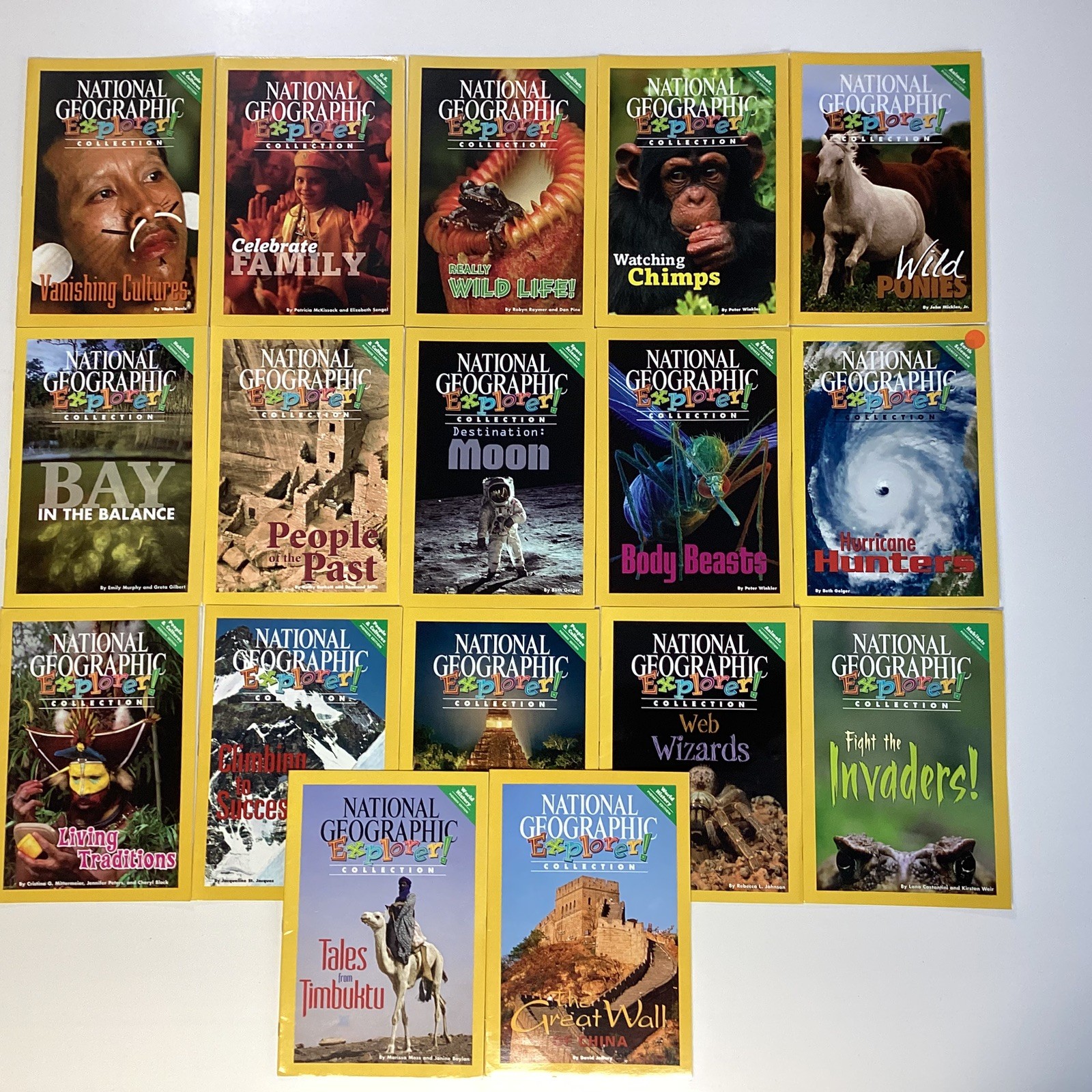 National Geographic Explorer Collection 17 Reader Lot Pioneer Ed. 2nd/3rd Grade