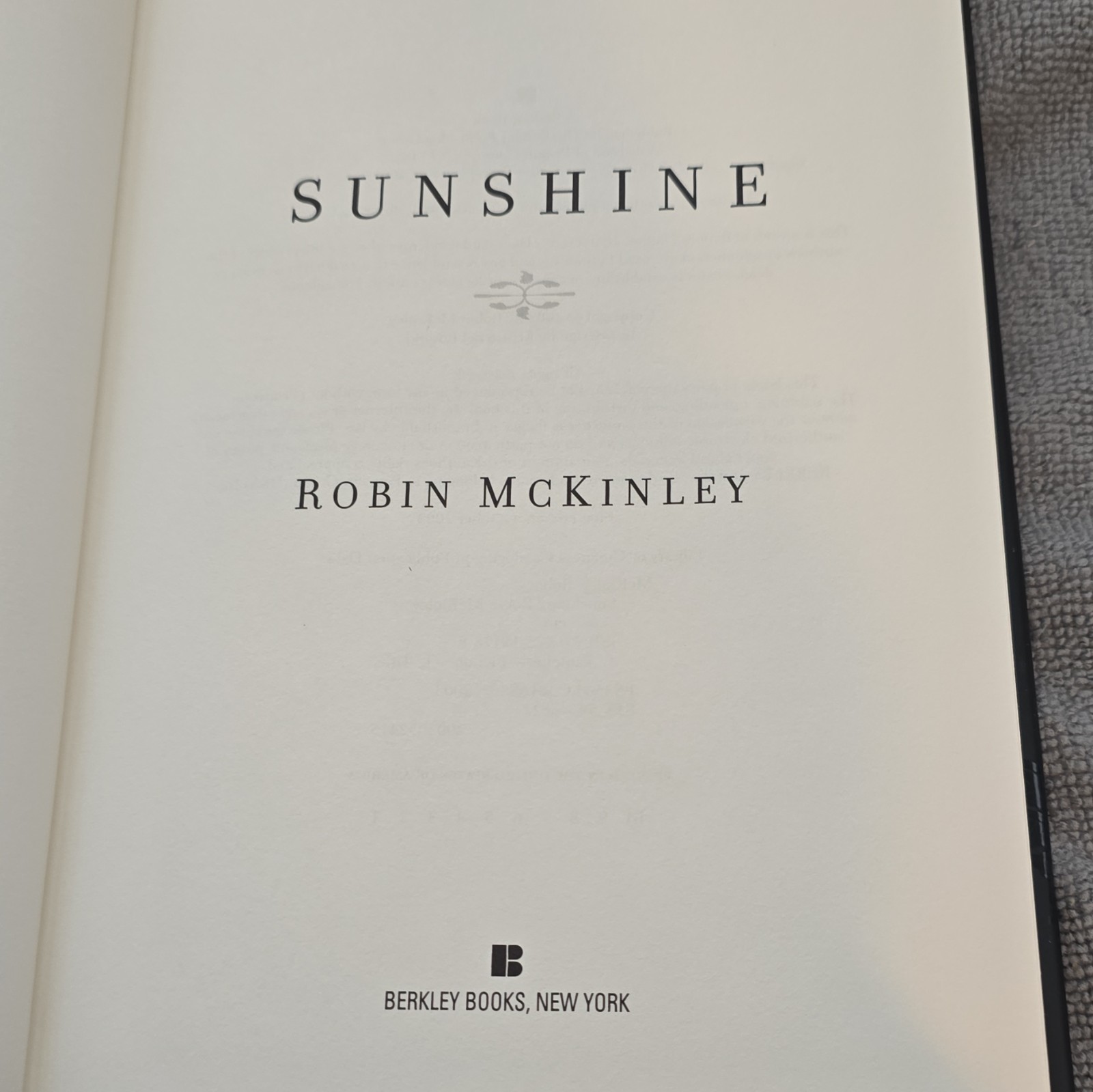 Sunshine Robin McKinley Vintage Hardcover Berkley Books 2003 Fantasy 1st Ed DJ