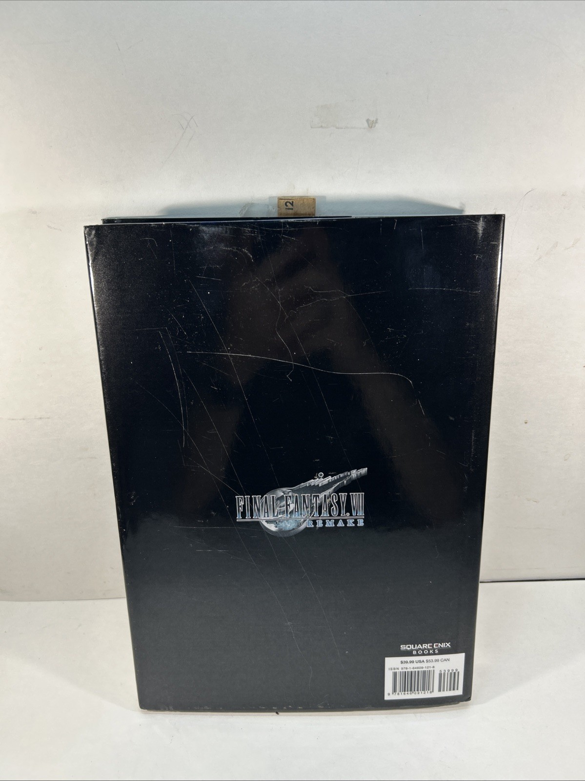 Final Fantasy VII Remake: Material – Hardcover Square Enix; Studio Guide