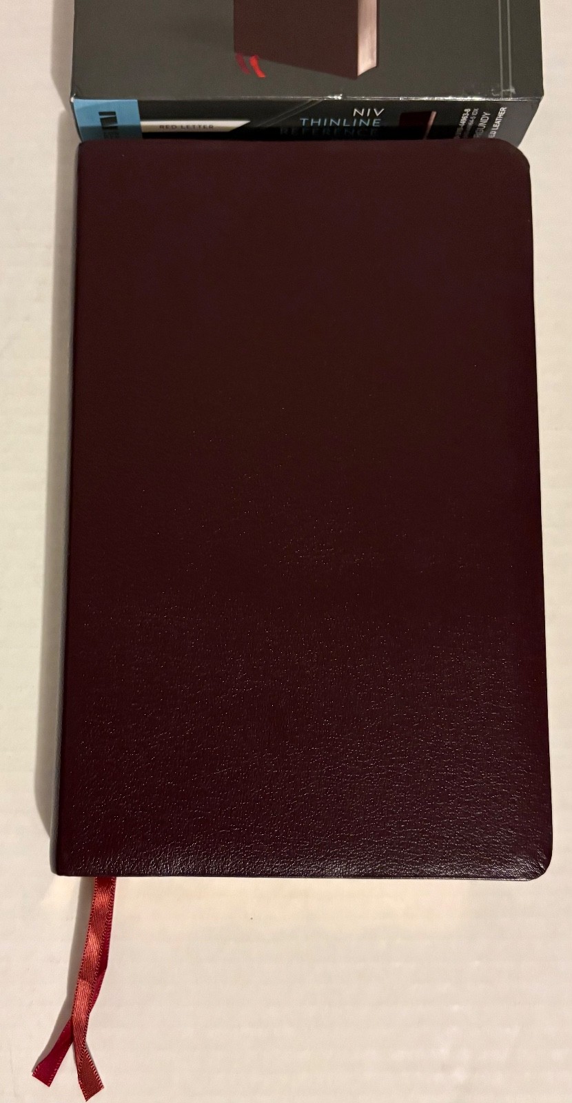 NIV, Thinline Reference Bible, Bonded Leather, Burgundy, Red Letter Edition NICE