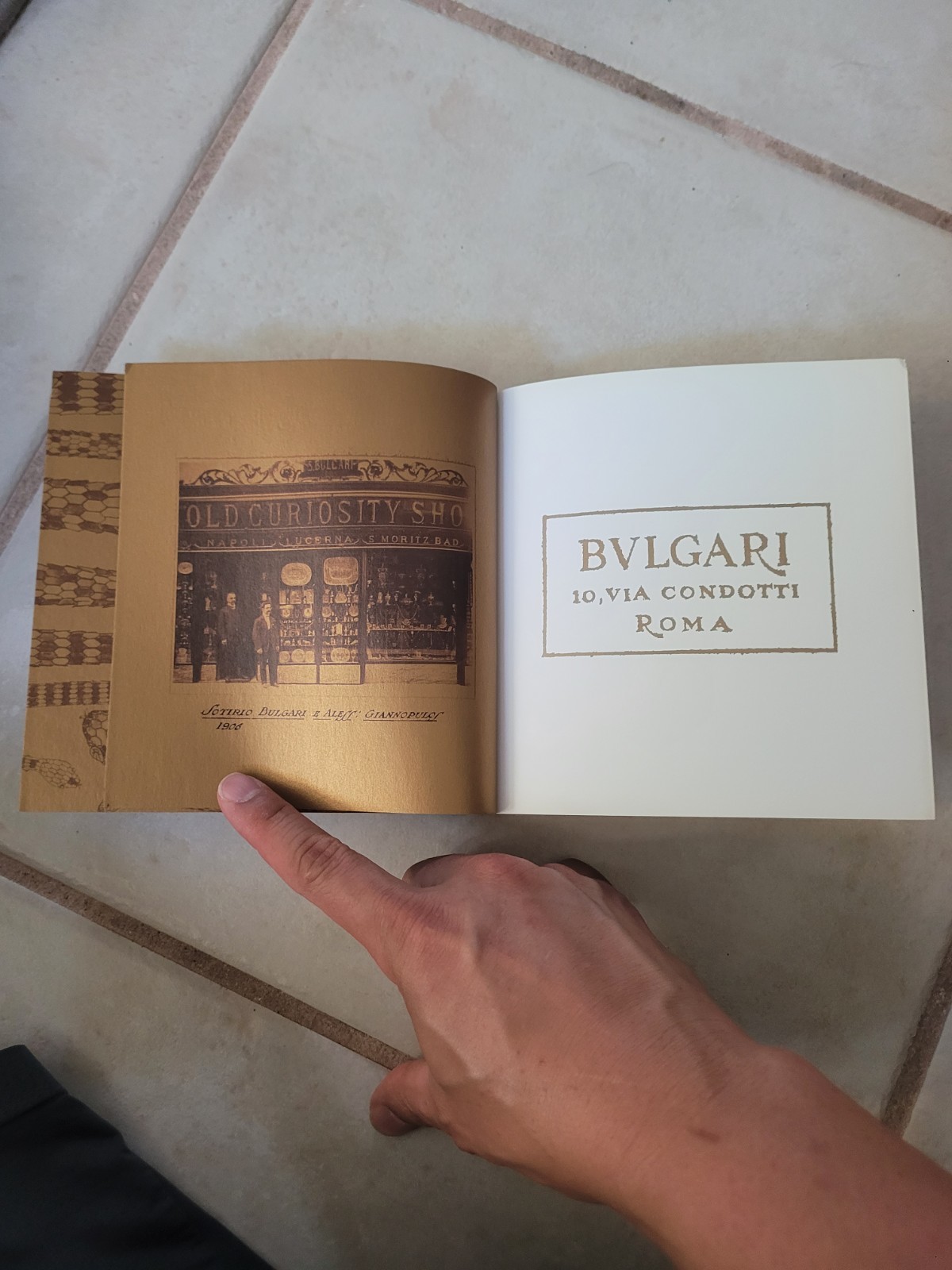 BVLGARI ROMA Hard Cover Color LOOK Book Italy Celebrities Models Jewelry