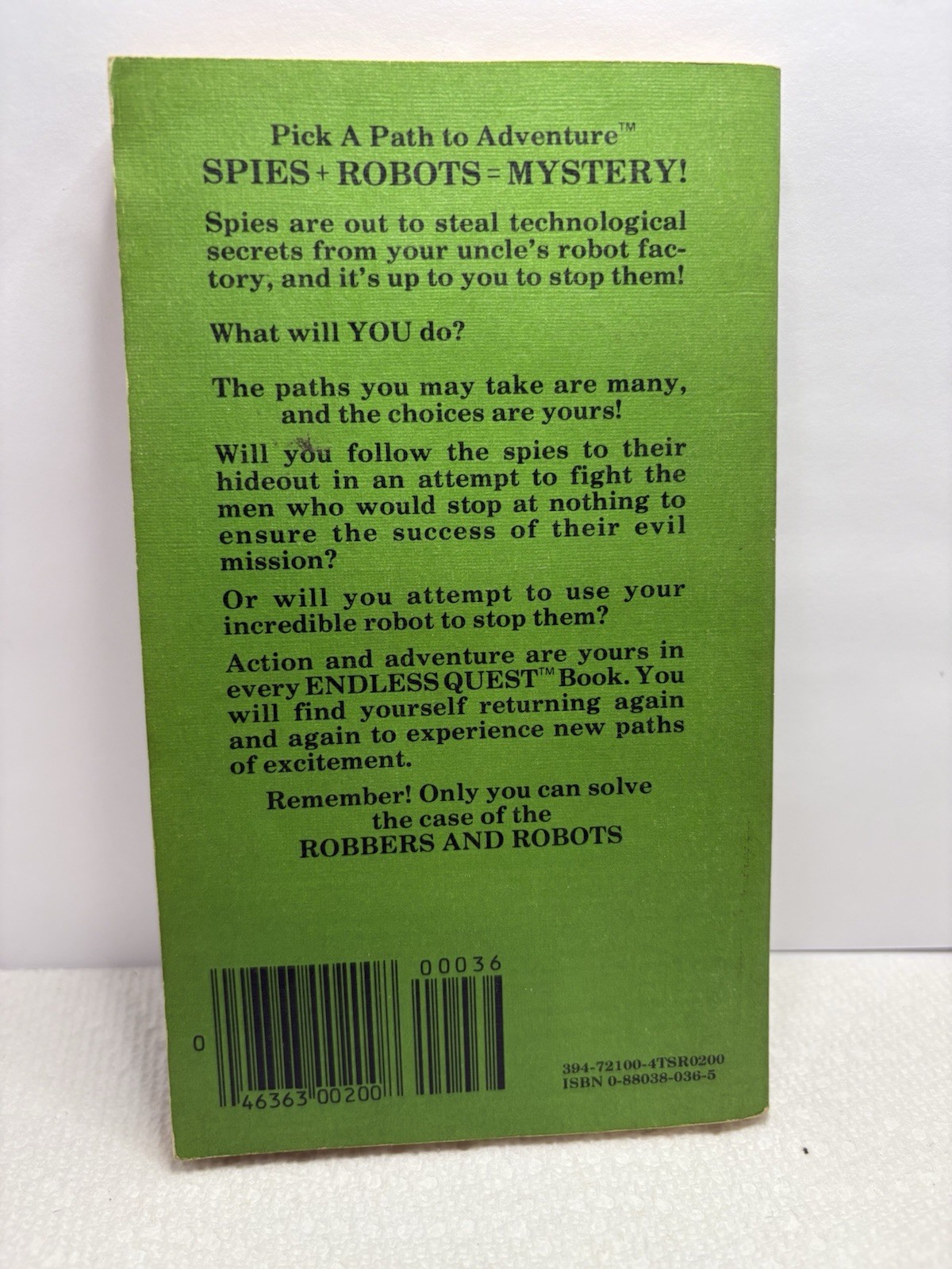 TSR Endless Quest #9: Robbers and Robots by Mike Carr (1st Ed. 1983 PB)