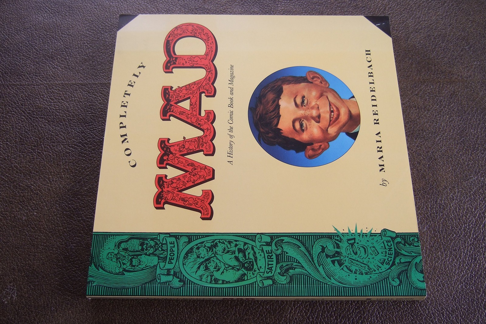 Completely Mad: A History of the Comic Book and Magazine – paperback Reidelb…