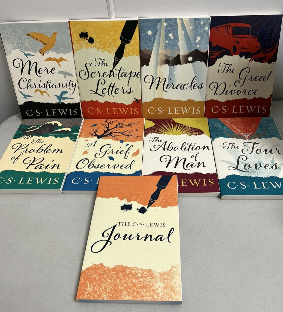 The C. S. Lewis Signature Classics Set- 8 books &journal Like new!