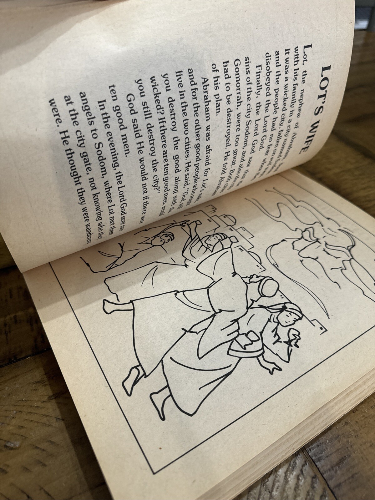 Old & New Testament Bible Stories Coloring Book 1981 Over 400 Pages