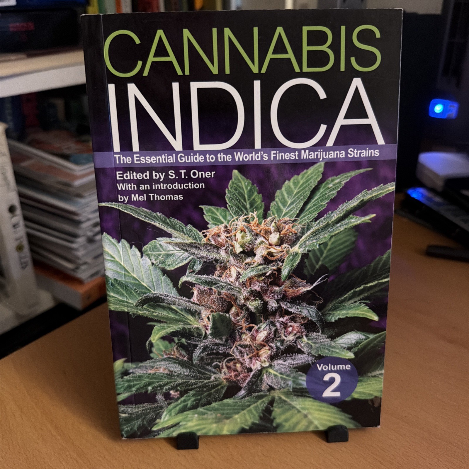 Cannabis Indica & Sativa 2 Book Lot Guide to the Worlds Finest Marijuana Strains