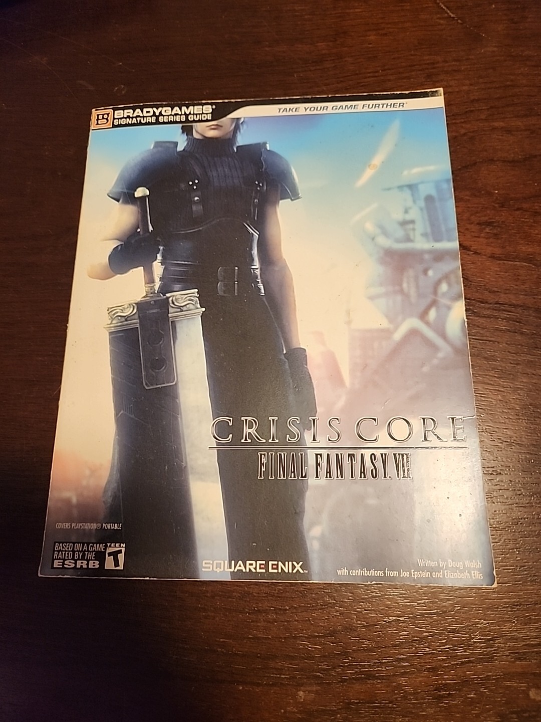 Crisis Core Final Fantasy VII (Brady Games Strategy Guide)