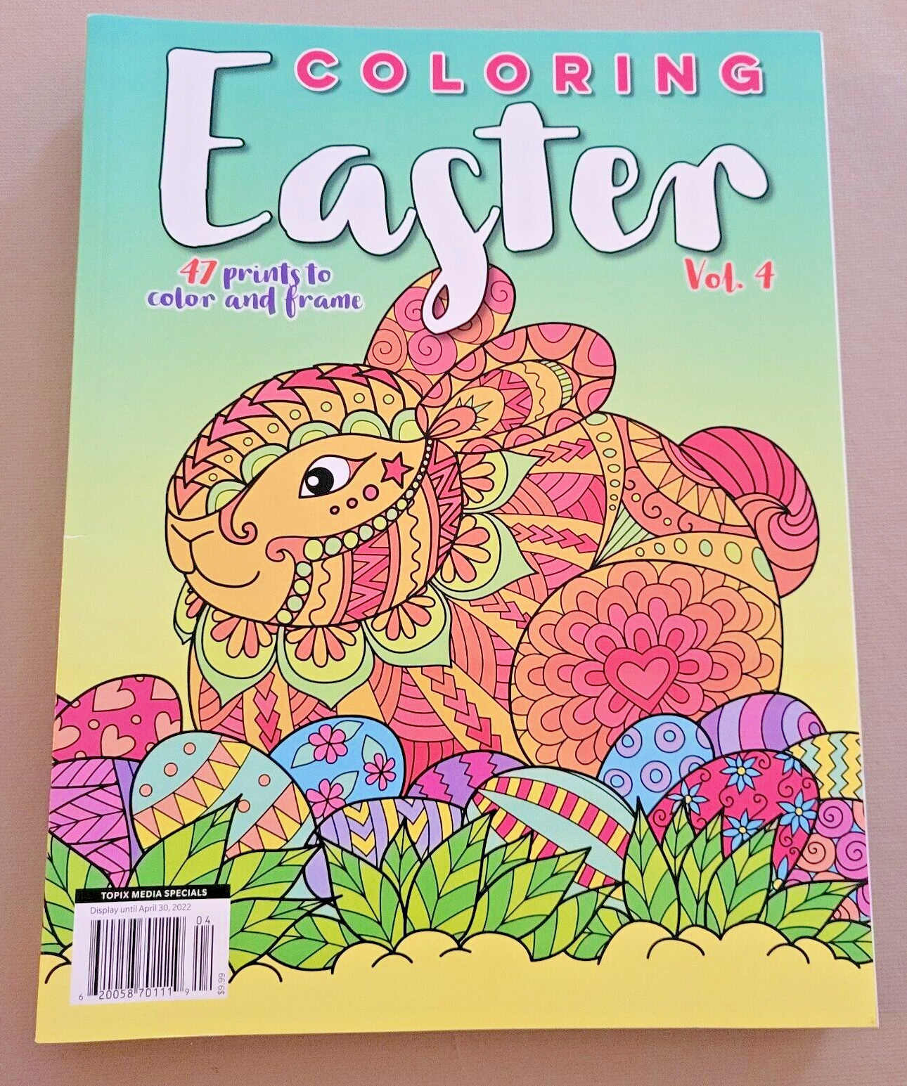 EASTER ADULT COLORING BOOK – 2022 CENTENNIAL MEDIA – 32 FESTIVE COLORING PAGES